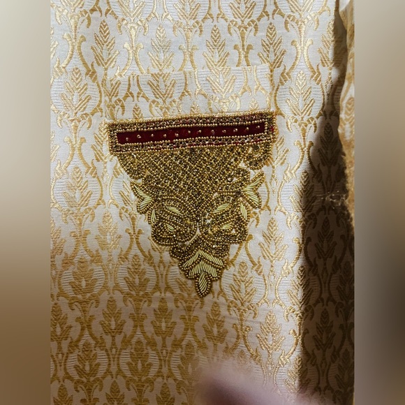 Sherwani for sale(M) - Picture 4 of 4